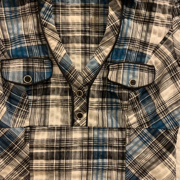 HeartSoul short sleeve shirt. Size L - Picture 2 of 7